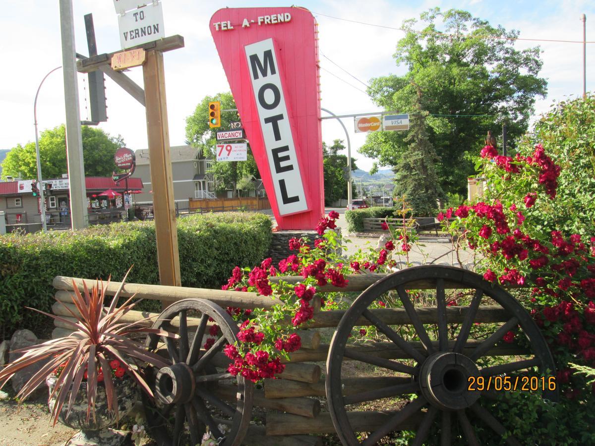 Tel-A-Friend Motel Вeрнoн Екстериор снимка